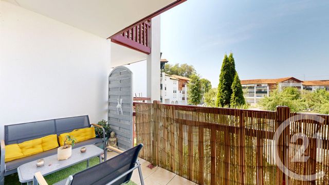 Appartement T2 à vendre - 2 pièces - 51,92 m2 - St Pierre D Irube - 64 - AQUITAINE