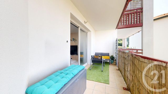 Appartement T2 à vendre - 2 pièces - 51,92 m2 - St Pierre D Irube - 64 - AQUITAINE
