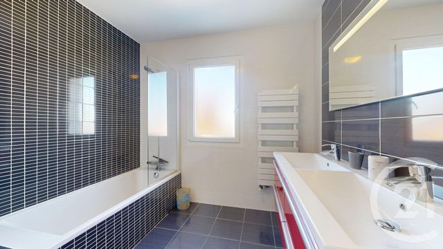 Maison &agrave; vendre - 7 pi&egrave;ces - 204,44 m2 - Bassussarry - 64 - AQUITAINE