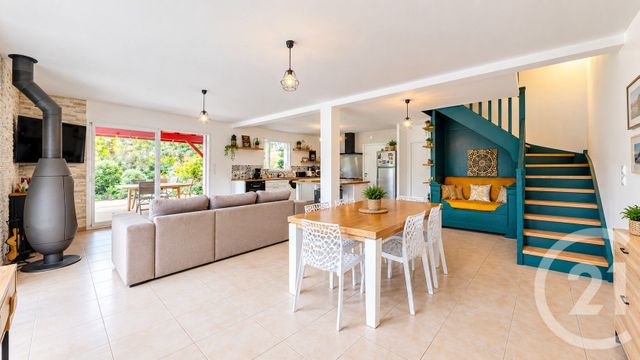 Maison &agrave; vendre - 6 pi&egrave;ces - 128,42 m2 - St Pee Sur Nivelle - 64 - AQUITAINE