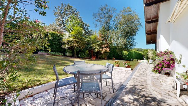 Maison à vendre - 6 pièces - 152 m2 - Bassussarry - 64 - AQUITAINE
