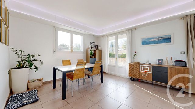 Appartement F5 &agrave; vendre - 5 pi&egrave;ces - 134,15 m2 - Bassussarry - 64 - AQUITAINE