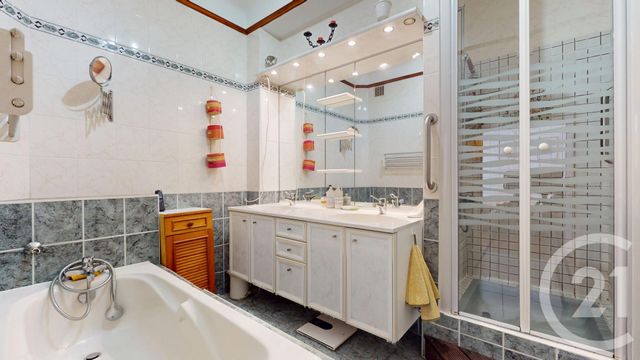 Appartement T4 à vendre - 4 pièces - 115,21 m2 - Anglet - 64 - AQUITAINE