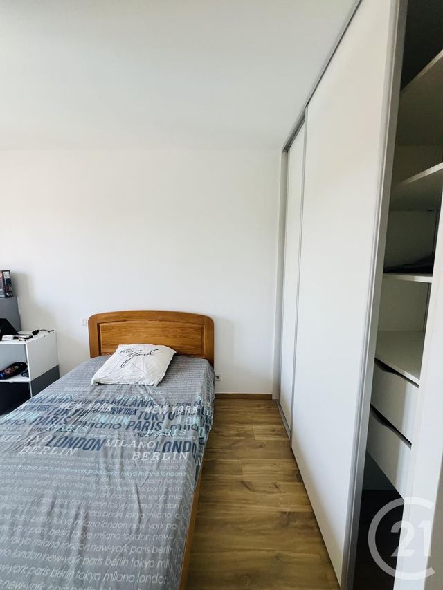 Maison &agrave; louer - 7 pi&egrave;ces - 204,44 m2 - Bassussarry - 64 - AQUITAINE