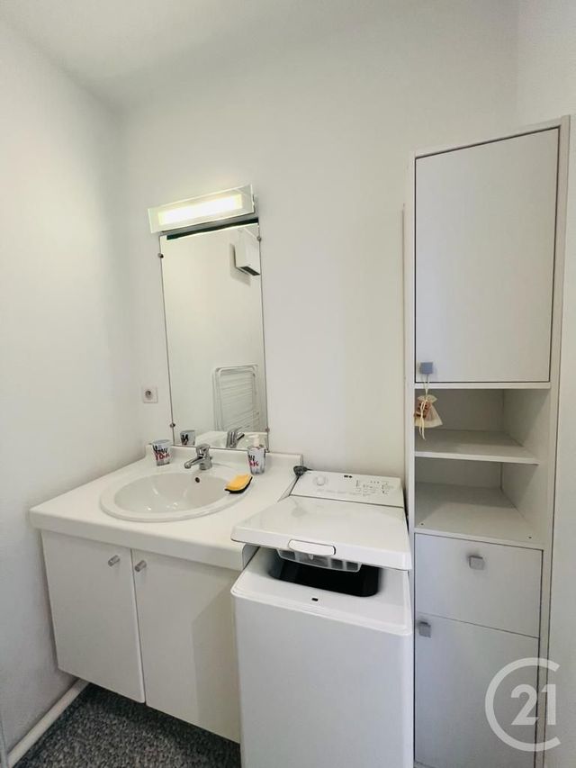 Appartement Studio &agrave; louer - 1 pi&egrave;ce - 21,90 m2 - Anglet - 64 - AQUITAINE
