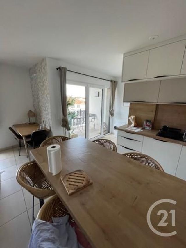 Appartement Chambre &agrave; louer - 1 pi&egrave;ce - 17 m2 - Bayonne - 64 - AQUITAINE