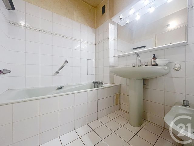 Appartement F5 à vendre - 5 pièces - 110,39 m2 - Ville D Avray - 92 - ILE-DE-FRANCE