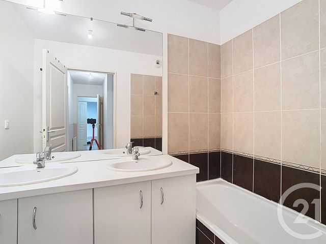 Appartement T3 &agrave; vendre - 3 pi&egrave;ces - 63,15 m2 - Perpignan - 66 - LANGUEDOC-ROUSSILLON