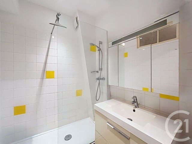 Appartement T2 &agrave; louer - 2 pi&egrave;ces - 65,45 m2 - Perpignan - 66 - LANGUEDOC-ROUSSILLON