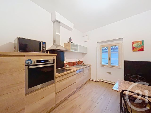 Appartement T2 &agrave; louer - 2 pi&egrave;ces - 65,45 m2 - Perpignan - 66 - LANGUEDOC-ROUSSILLON