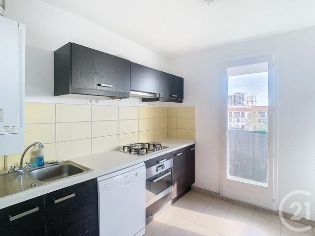 Appartement T2 à louer - 2 pièces - 53,32 m2 - Perpignan - 66 - LANGUEDOC-ROUSSILLON