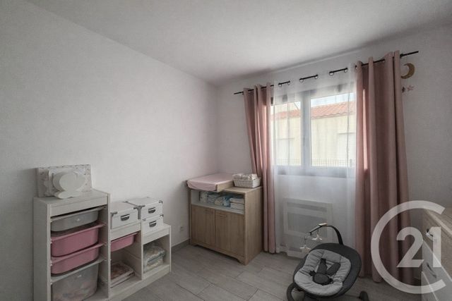 Maison &agrave; louer - 4 pi&egrave;ces - 86 m2 - Thuir - 66 - LANGUEDOC-ROUSSILLON