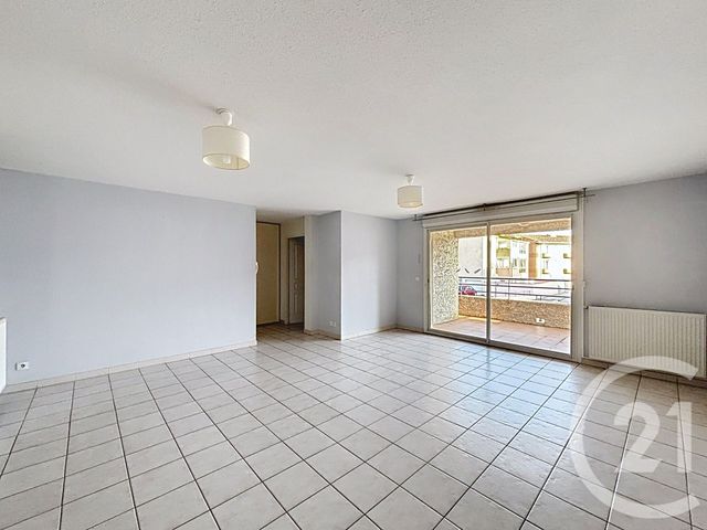 Appartement T4 &agrave; louer - 4 pi&egrave;ces - 82,37 m2 - Perpignan - 66 - LANGUEDOC-ROUSSILLON
