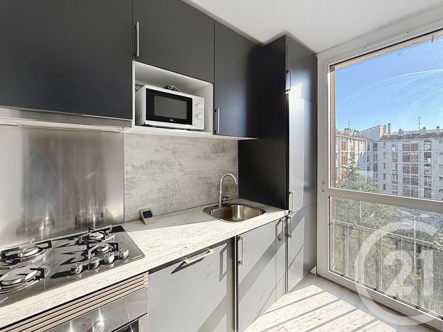 Appartement T5 &agrave; louer - 5 pi&egrave;ces - 82,74 m2 - Perpignan - 66 - LANGUEDOC-ROUSSILLON