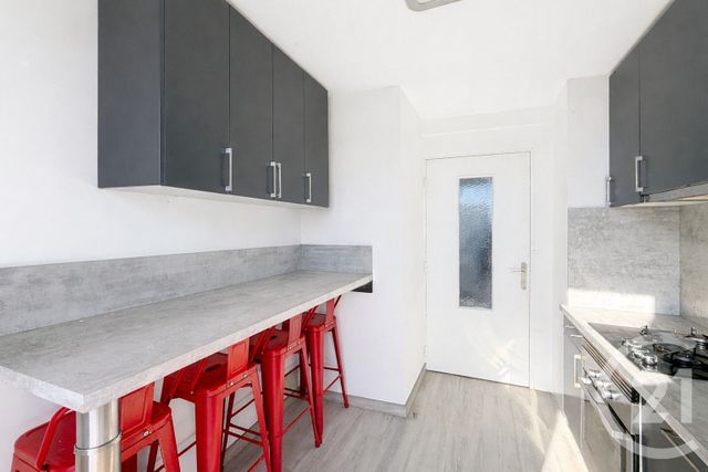Appartement T5 &agrave; louer - 5 pi&egrave;ces - 82,74 m2 - Perpignan - 66 - LANGUEDOC-ROUSSILLON