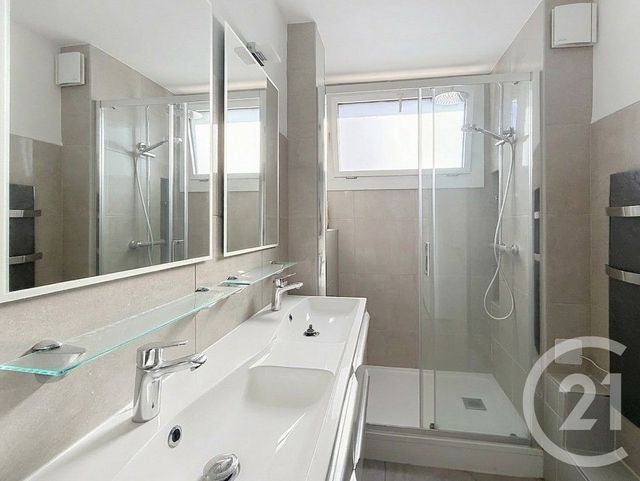 Appartement T5 &agrave; louer - 5 pi&egrave;ces - 82,74 m2 - Perpignan - 66 - LANGUEDOC-ROUSSILLON