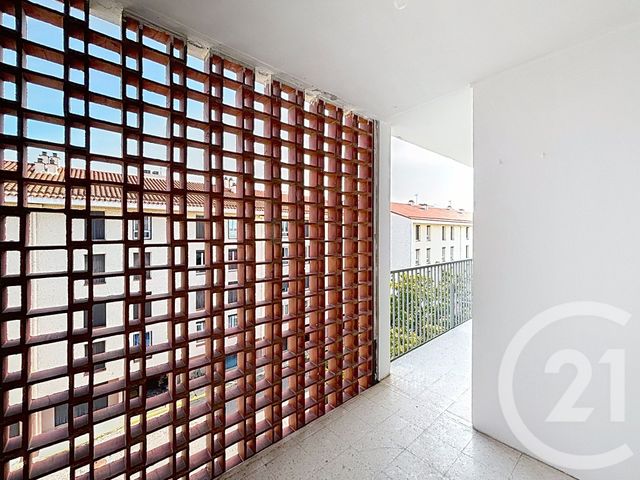 Appartement T3 &agrave; louer - 3 pi&egrave;ces - 77,52 m2 - Perpignan - 66 - LANGUEDOC-ROUSSILLON
