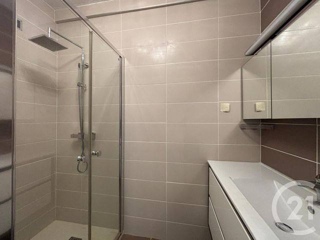 Appartement T3 &agrave; louer - 3 pi&egrave;ces - 82,51 m2 - Perpignan - 66 - LANGUEDOC-ROUSSILLON