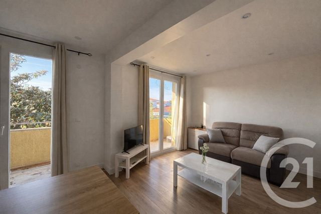 Appartement T2 &agrave; louer - 2 pi&egrave;ces - 32,93 m2 - Le Boulou - 66 - LANGUEDOC-ROUSSILLON