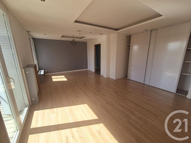 Appartement F3 &agrave; louer - 3 pi&egrave;ces - 70 m2 - Perpignan - 66 - LANGUEDOC-ROUSSILLON