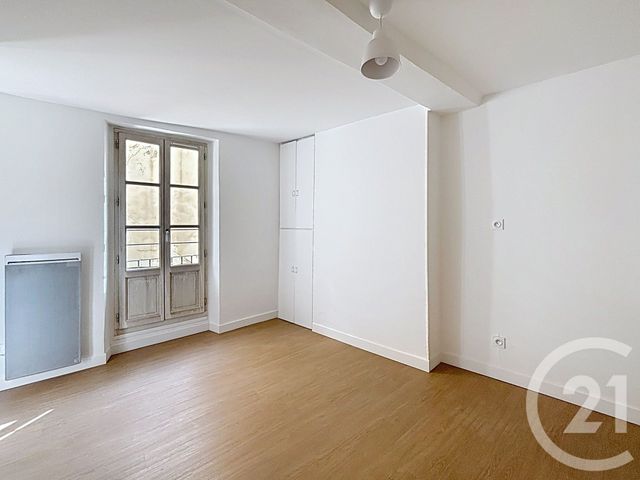 Appartement Duplex &agrave; louer - 2 pi&egrave;ces - 31,93 m2 - Perpignan - 66 - LANGUEDOC-ROUSSILLON