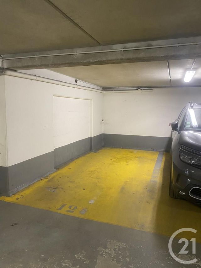 parking - LEVALLOIS PERRET - 92