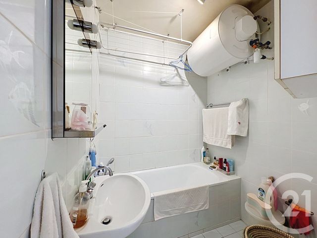 Appartement F4 &agrave; vendre - 4 pi&egrave;ces - 80,31 m2 - Levallois Perret - 92 - ILE-DE-FRANCE