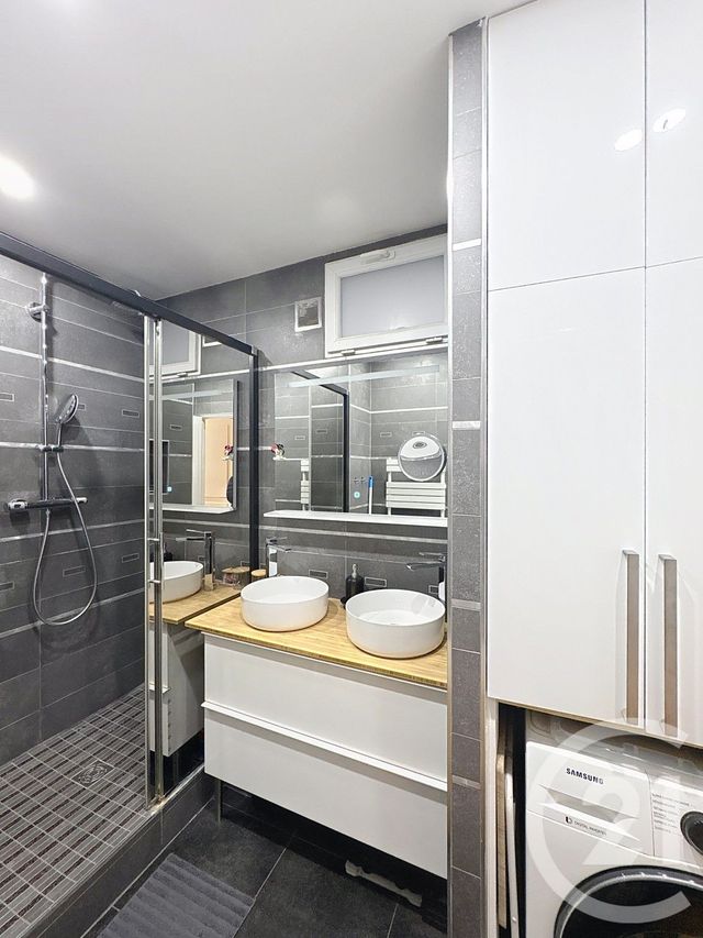 Appartement F3 à louer - 3 pièces - 62,17 m2 - Levallois Perret - 92 - ILE-DE-FRANCE