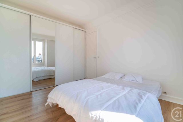 Appartement F2 à louer - 2 pièces - 44,93 m2 - Paris - 75018 - ILE-DE-FRANCE