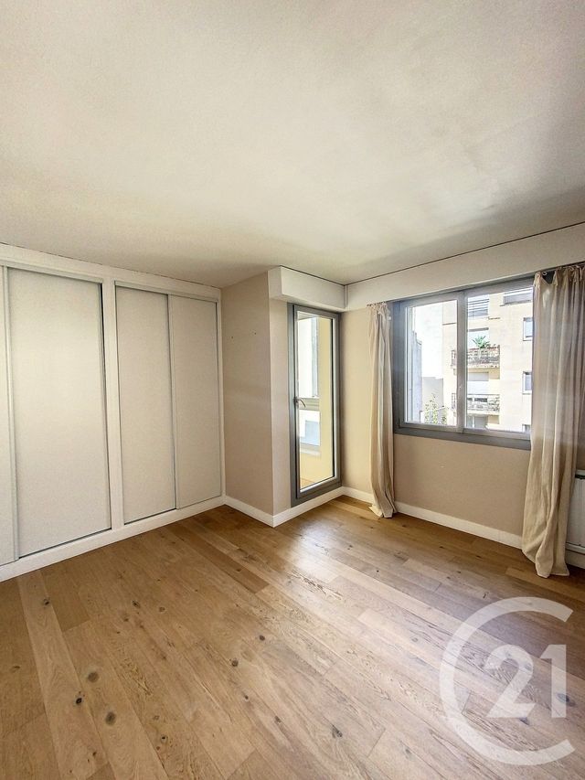 Appartement F3 &agrave; louer - 3 pi&egrave;ces - 78 m2 - Levallois Perret - 92 - ILE-DE-FRANCE