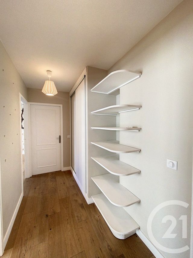 Appartement F3 &agrave; louer - 3 pi&egrave;ces - 78 m2 - Levallois Perret - 92 - ILE-DE-FRANCE