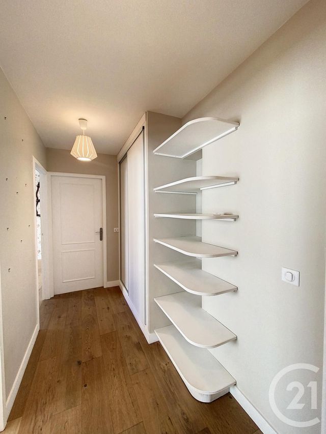 Appartement F3 &agrave; louer - 3 pi&egrave;ces - 78 m2 - Levallois Perret - 92 - ILE-DE-FRANCE