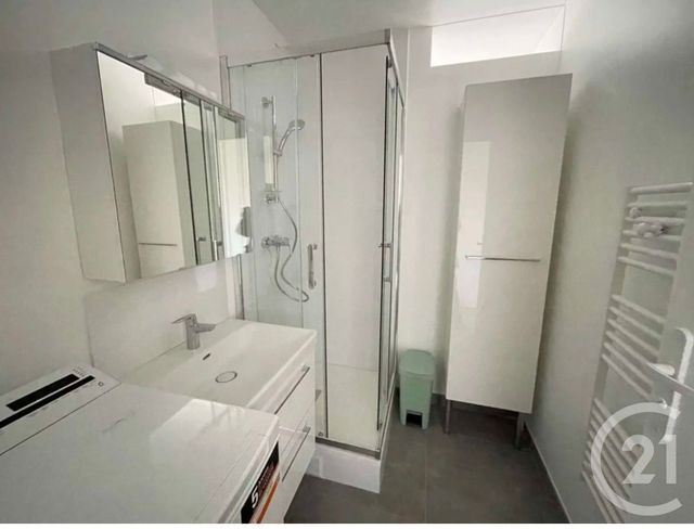 Appartement F1 &agrave; louer - 1 pi&egrave;ce - 28,16 m2 - Clichy - 92 - ILE-DE-FRANCE