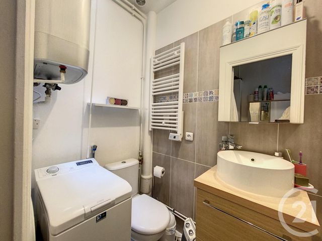 Appartement F2 &agrave; louer - 2 pi&egrave;ces - 30,71 m2 - Levallois Perret - 92 - ILE-DE-FRANCE