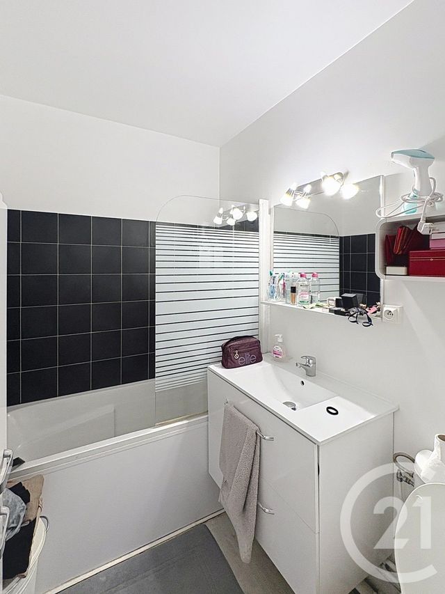 Appartement F2 &agrave; louer - 2 pi&egrave;ces - 40 m2 - Boulogne Billancourt - 92 - ILE-DE-FRANCE