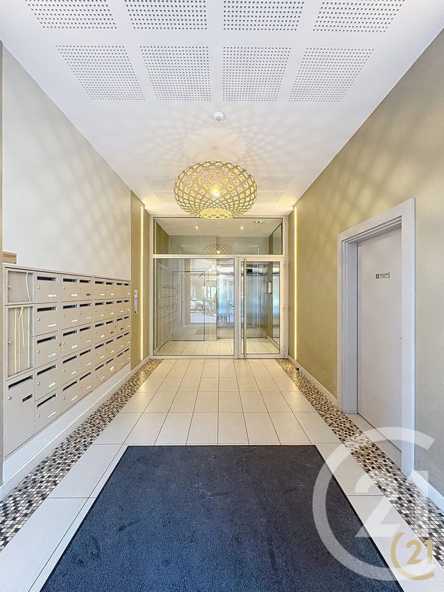 Appartement F3 &agrave; louer - 3 pi&egrave;ces - 65,38 m2 - Clichy - 92 - ILE-DE-FRANCE