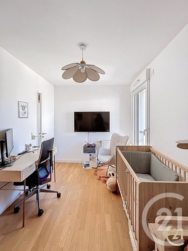 Appartement F3 &agrave; louer - 3 pi&egrave;ces - 65,38 m2 - Clichy - 92 - ILE-DE-FRANCE