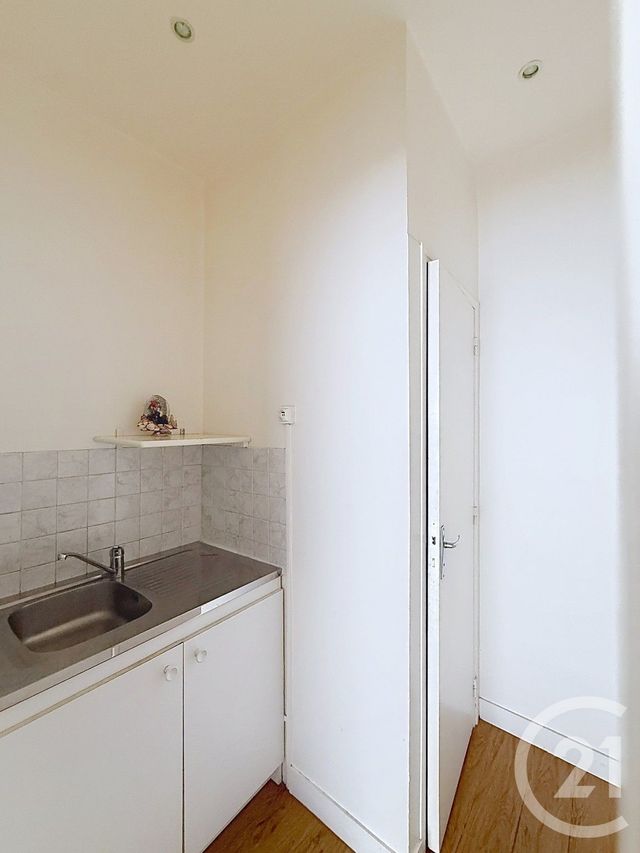 Appartement &agrave; louer - 2 pi&egrave;ces - 23 m2 - Levallois Perret - 92 - ILE-DE-FRANCE