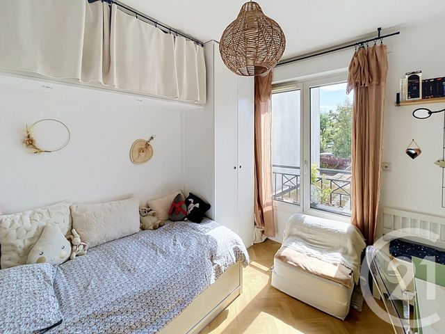 Appartement F4 &agrave; vendre - 4 pi&egrave;ces - 89,35 m2 - La Garenne Colombes - 92 - ILE-DE-FRANCE