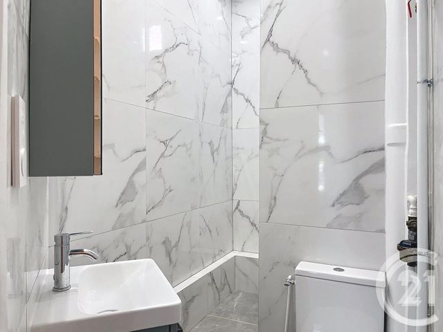 Appartement F1 &agrave; louer - 1 pi&egrave;ce - 27,70 m2 - Clichy - 92 - ILE-DE-FRANCE