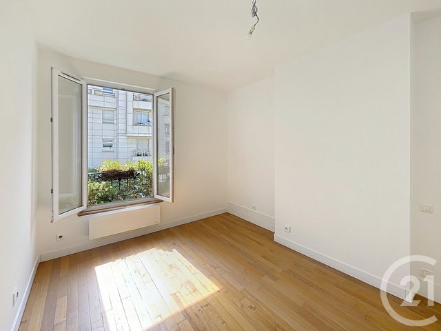 Appartement F4 &agrave; vendre - 4 pi&egrave;ces - 66,81 m2 - Levallois Perret - 92 - ILE-DE-FRANCE