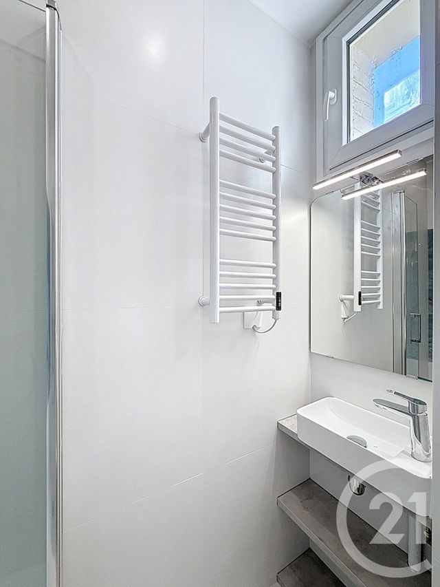 Appartement F3 &agrave; louer - 3 pi&egrave;ces - 50 m2 - Levallois Perret - 92 - ILE-DE-FRANCE