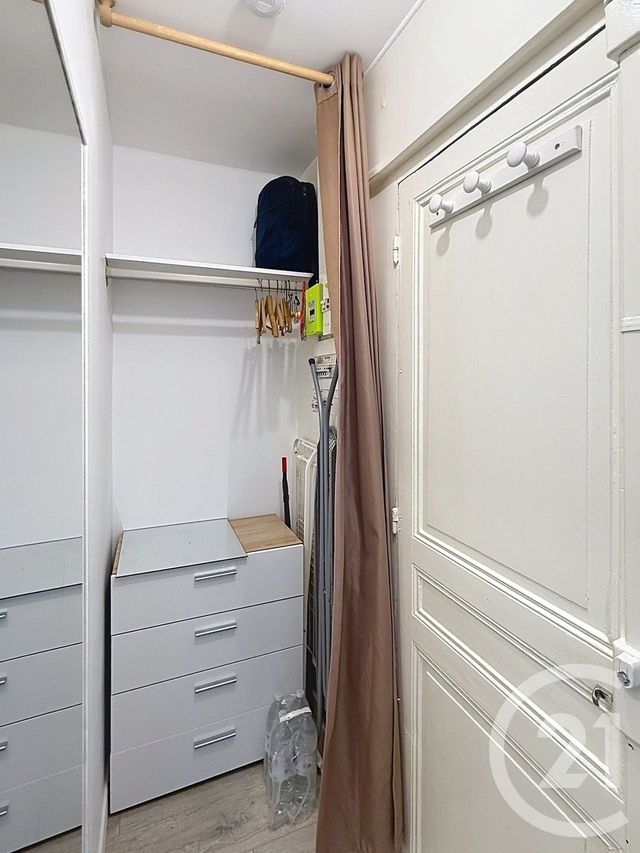 Appartement F2 &agrave; louer - 2 pi&egrave;ces - 24,64 m2 - Levallois Perret - 92 - ILE-DE-FRANCE