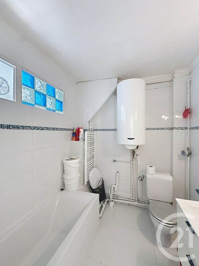 Appartement F2 &agrave; louer - 3 pi&egrave;ces - 56,85 m2 - Levallois Perret - 92 - ILE-DE-FRANCE