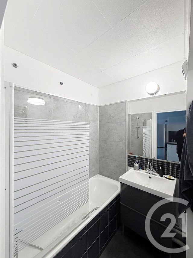Appartement F1 &agrave; louer - 1 pi&egrave;ce - 25,29 m2 - Levallois Perret - 92 - ILE-DE-FRANCE