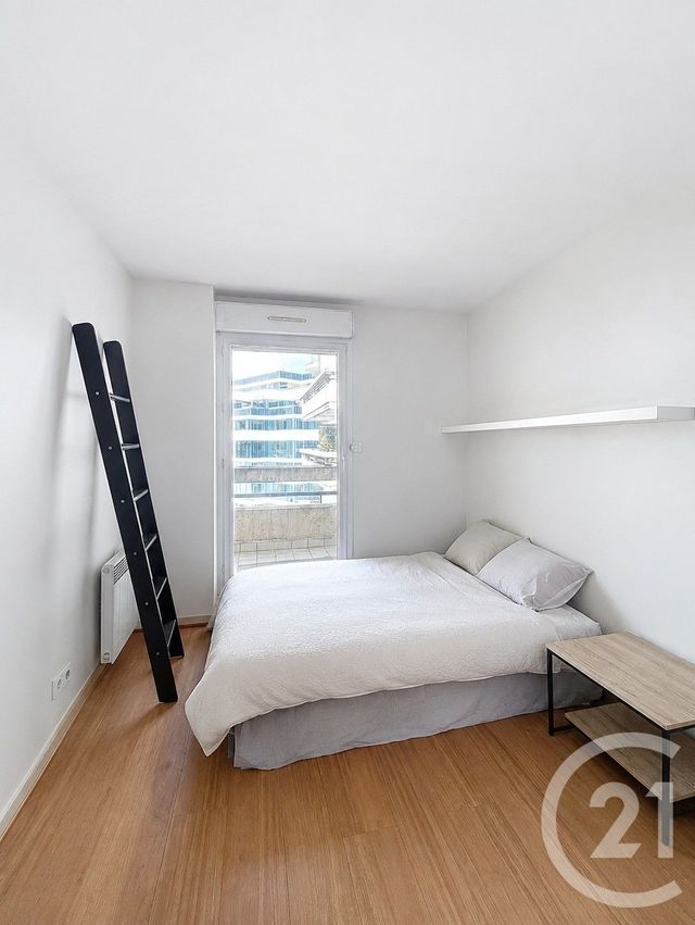 Appartement F4 &agrave; louer - 4 pi&egrave;ces - 82 m2 - Levallois Perret - 92 - ILE-DE-FRANCE