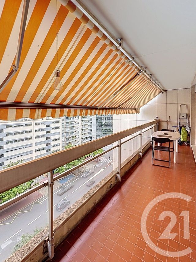 Appartement F4 &agrave; louer - 4 pi&egrave;ces - 88,03 m2 - Courbevoie - 92 - ILE-DE-FRANCE