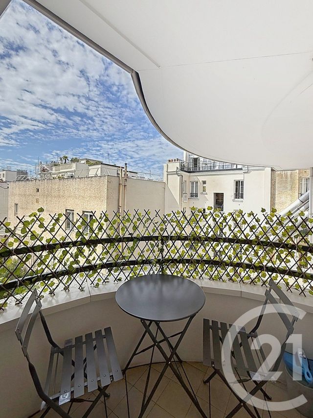 Appartement F2 &agrave; louer - 2 pi&egrave;ces - 37,90 m2 - Levallois Perret - 92 - ILE-DE-FRANCE