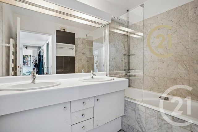 Appartement F4 &agrave; vendre - 4 pi&egrave;ces - 77,44 m2 - Levallois Perret - 92 - ILE-DE-FRANCE