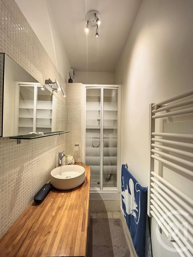 Appartement F2 &agrave; louer - 2 pi&egrave;ces - 52,50 m2 - Levallois Perret - 92 - ILE-DE-FRANCE